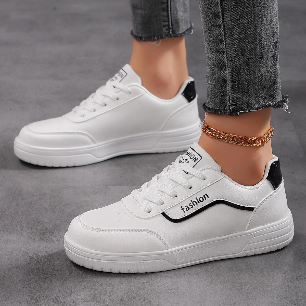 أحذية لوحية نسائية قابلة للتنفس للطلاب