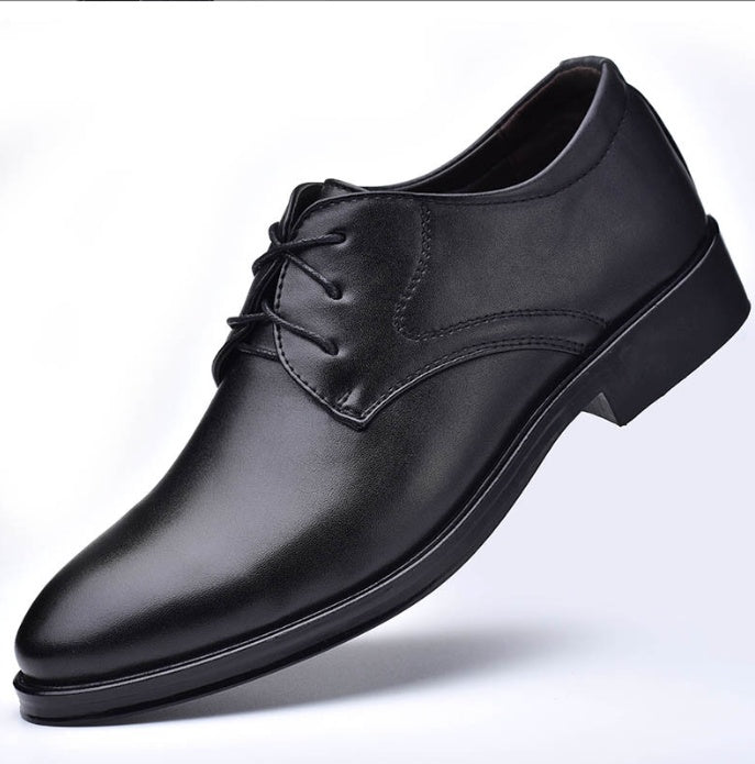 Black Shoes With Pointed Toe - MBM INTERNATIONAL HOLDING